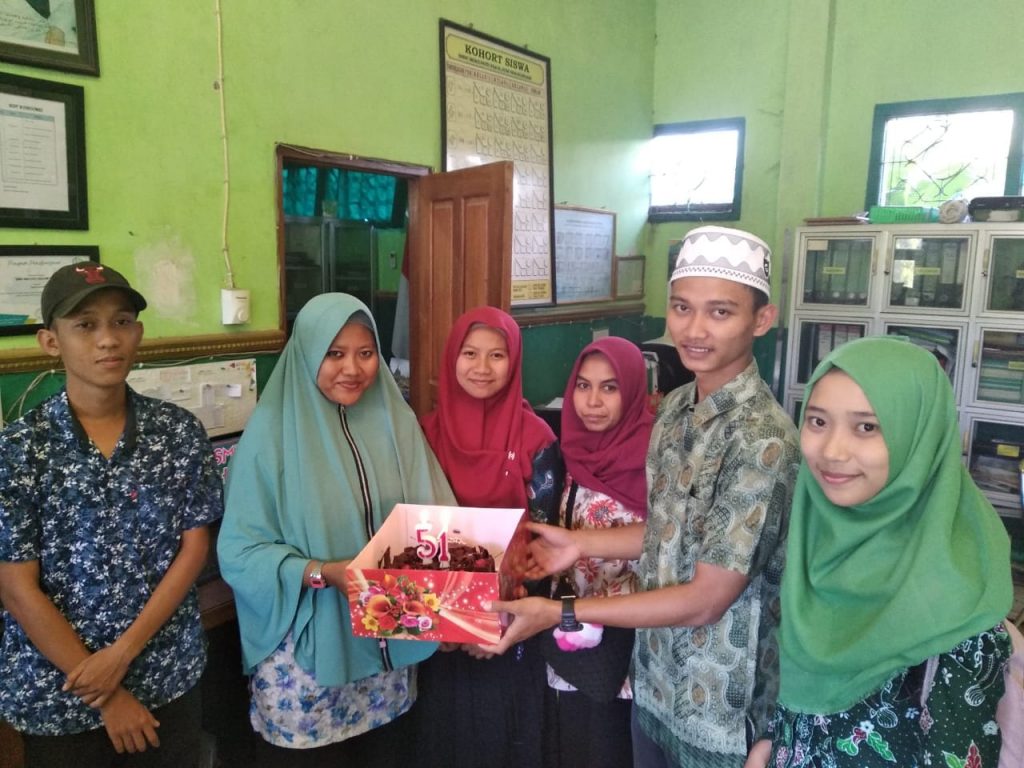 Perayaan Ulang Tahun Pembina SMK WH