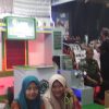 Kunjungan Ibu Guru di Stand SMK Mini Wachid Hasjim Maduran Lamongan di Pameran JATIM GREAT EXPO 2018